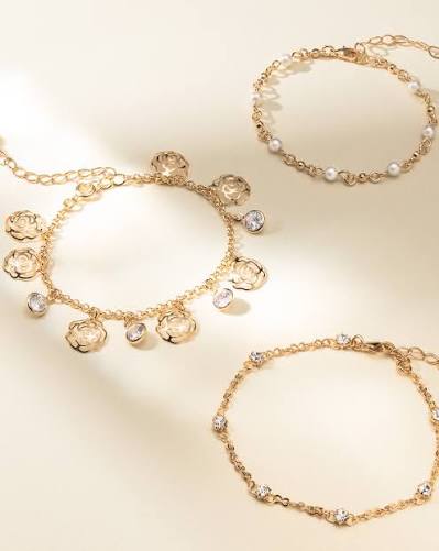 Kit Pulseiras Douradas com Pérolas